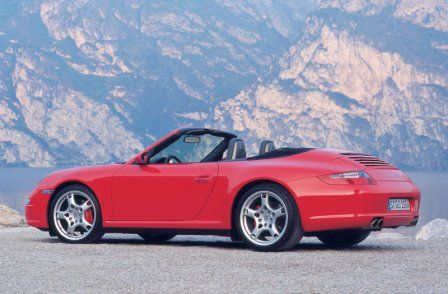 911 3